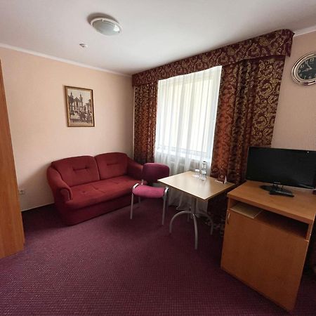 Hotel Complex Ukraine Lutsk Eksteriør bilde