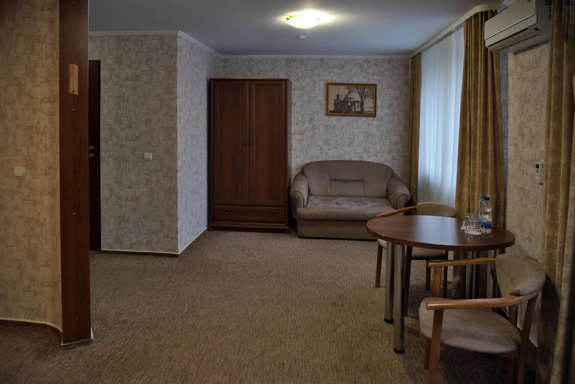 Hotel Complex Ukraine Lutsk Eksteriør bilde